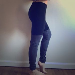 Alo Yoga leggings with leg warmers